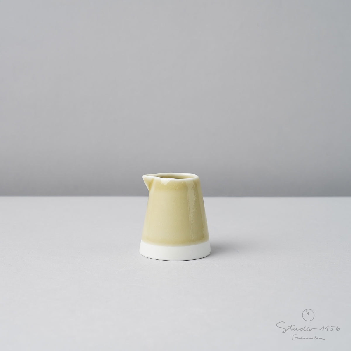 波佐見焼 es creamer (S) ミルクピッチャー 25ml 黄磁釉 essence Studio1156