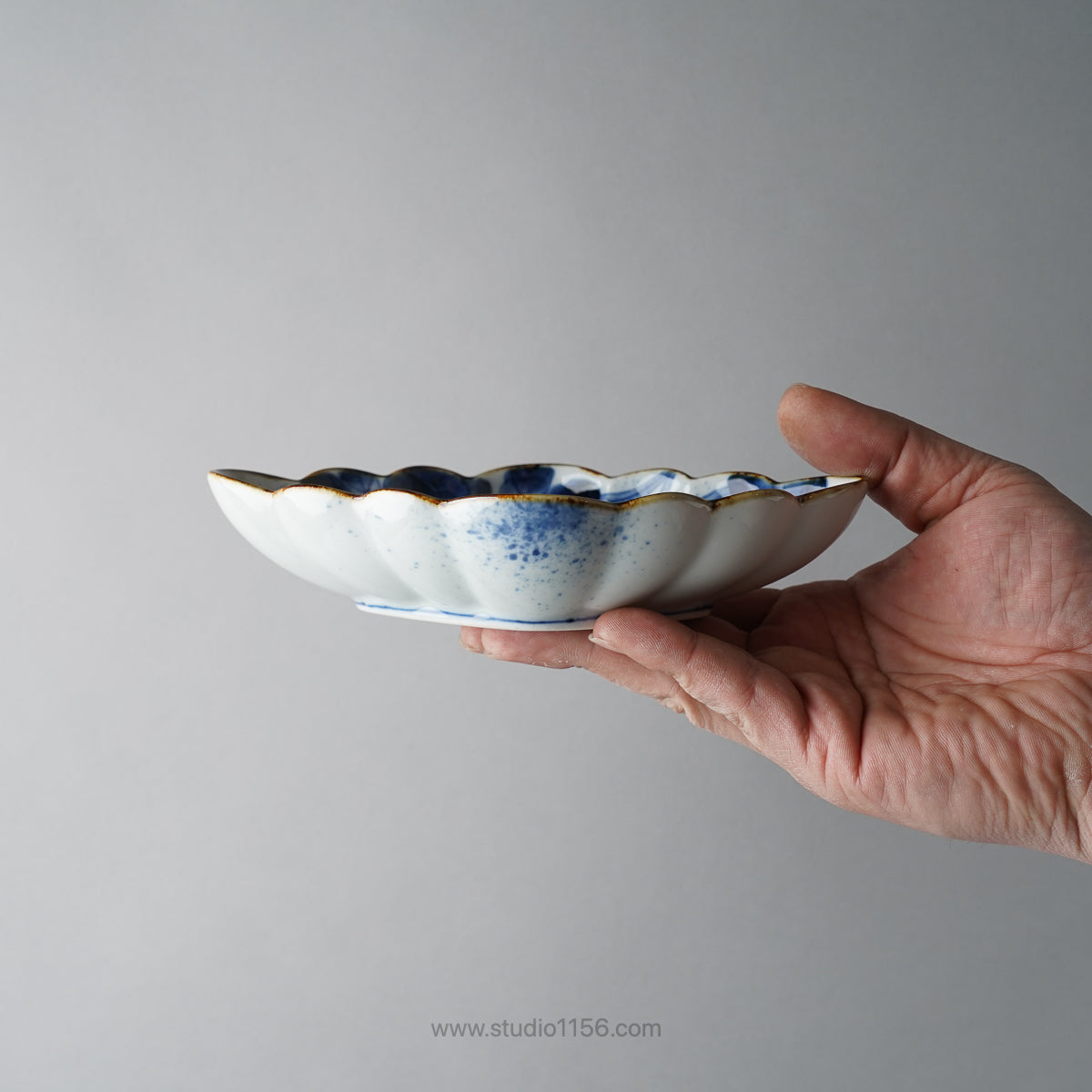 有田焼 染付 菊菱型向付 中鉢 18cm Fukusen Studio1156