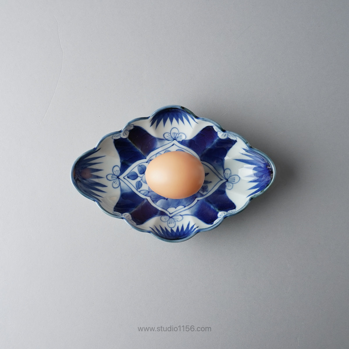 有田焼 染付 菊菱型向付 中鉢 18cm Fukusen Studio1156