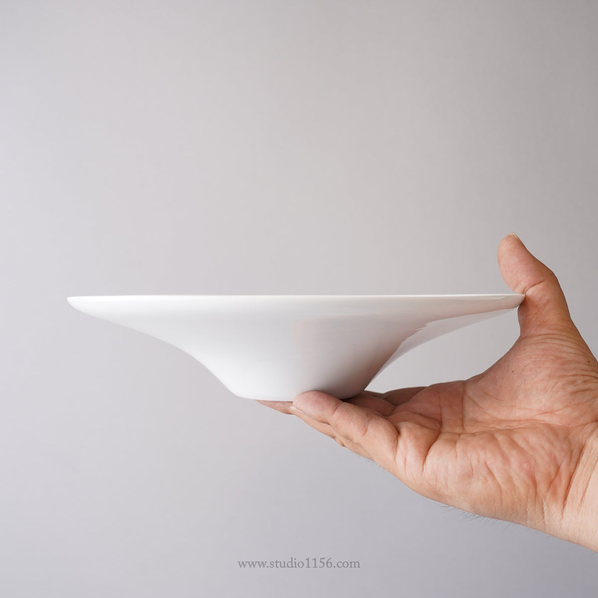 伊万里焼 ハット型リムボウル(L) 24.5cm Hataman Studio1156