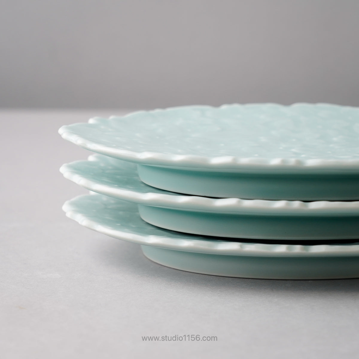 伊万里焼 モイスト 桜尽くし銘々皿 17cm Hataman Studio1156