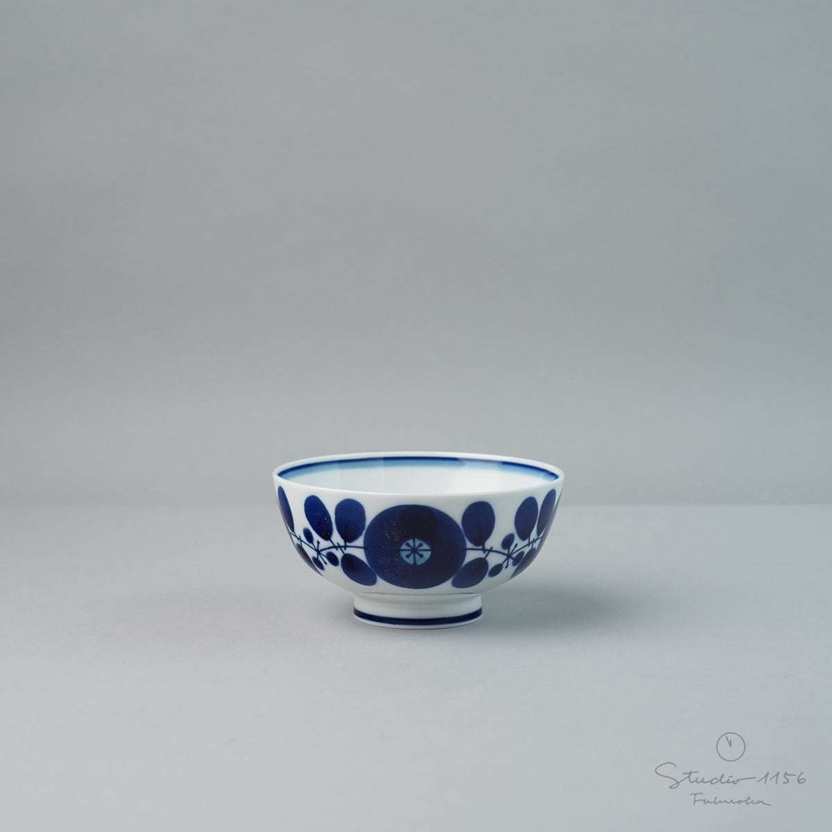 波佐見焼 ブルーム ごはん茶碗(小) リース 11cm Hakusan ご飯茶碗｜Studio1156