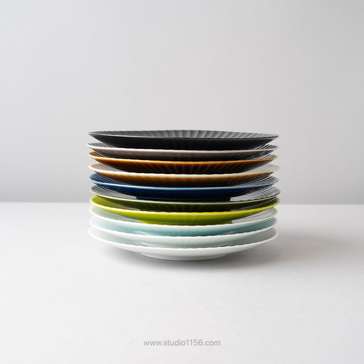 波佐見焼 Shinogi しのぎプレート(M) 18cm Ichiryu Studio1156