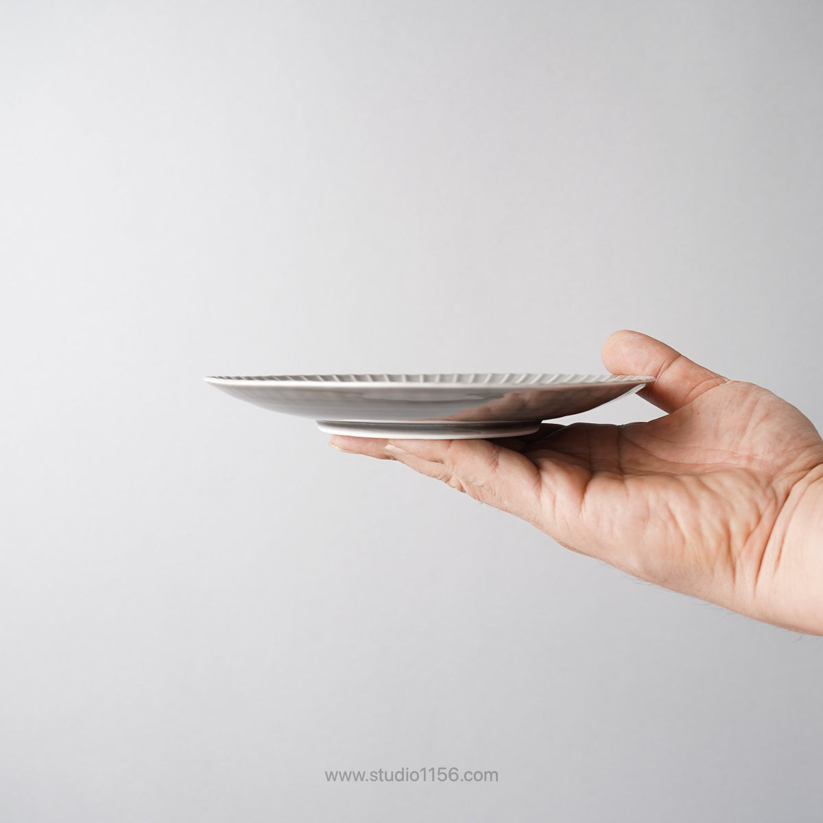 波佐見焼 Shinogi しのぎプレート(M) 18cm Ichiryu Studio1156