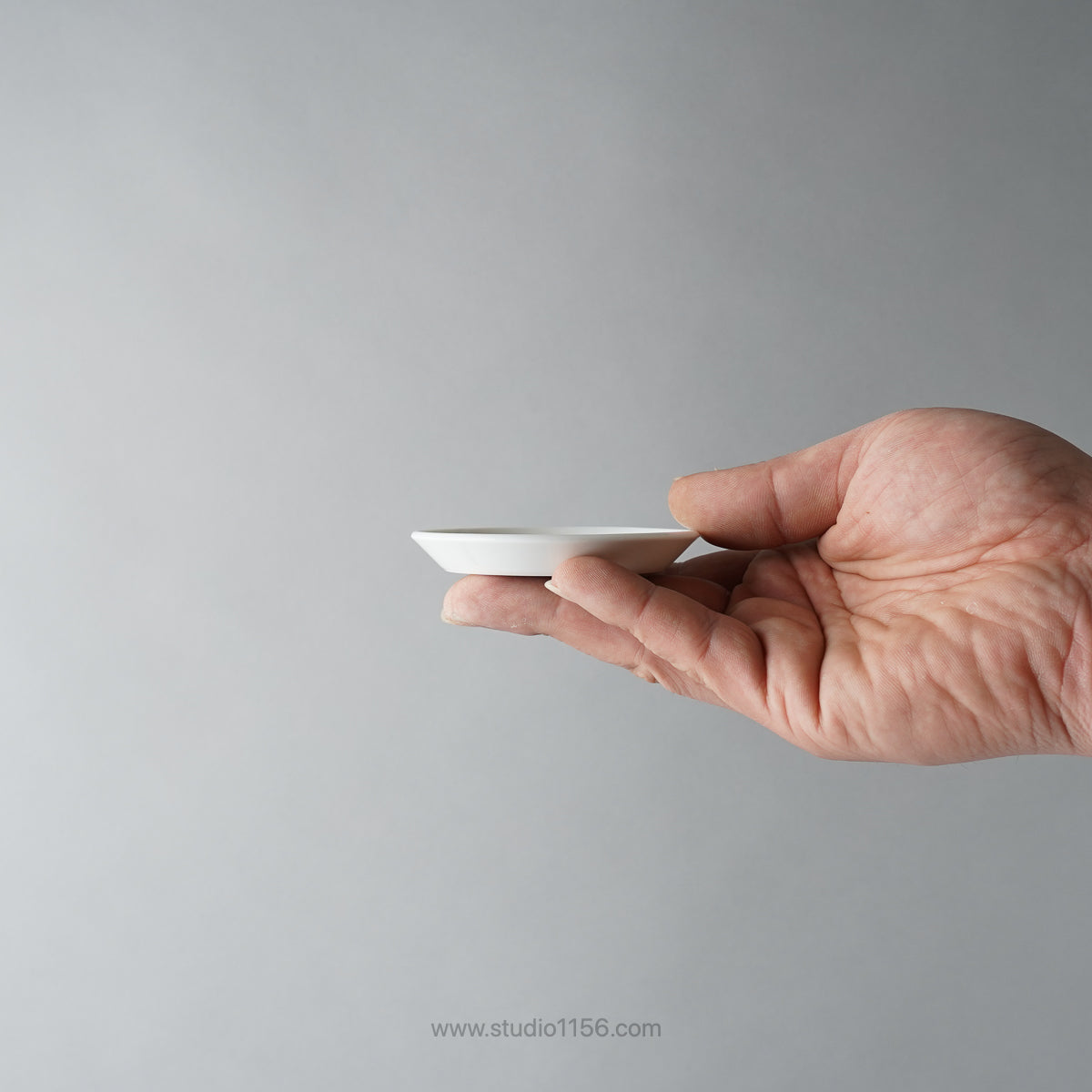 有田焼 ラウンドプレート ホワイト / TY Round Plate Plain White 1616 / Arita Japan Studio1156