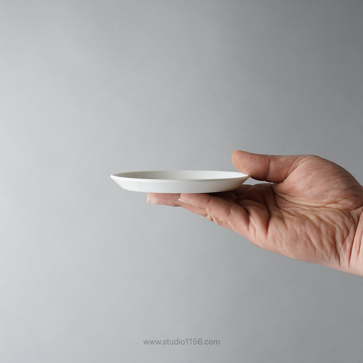 有田焼 ラウンドプレート ホワイト / TY Round Plate Plain White 1616 / Arita Japan Studio1156