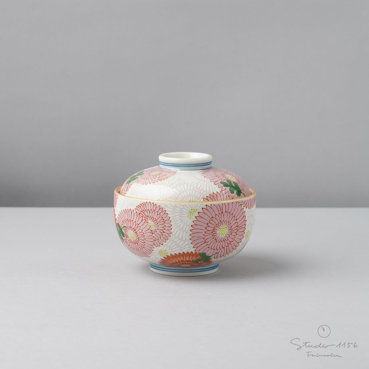 有田焼 錦菊花尽くし 小蓋物 10.5cm Kouraku Studio1156