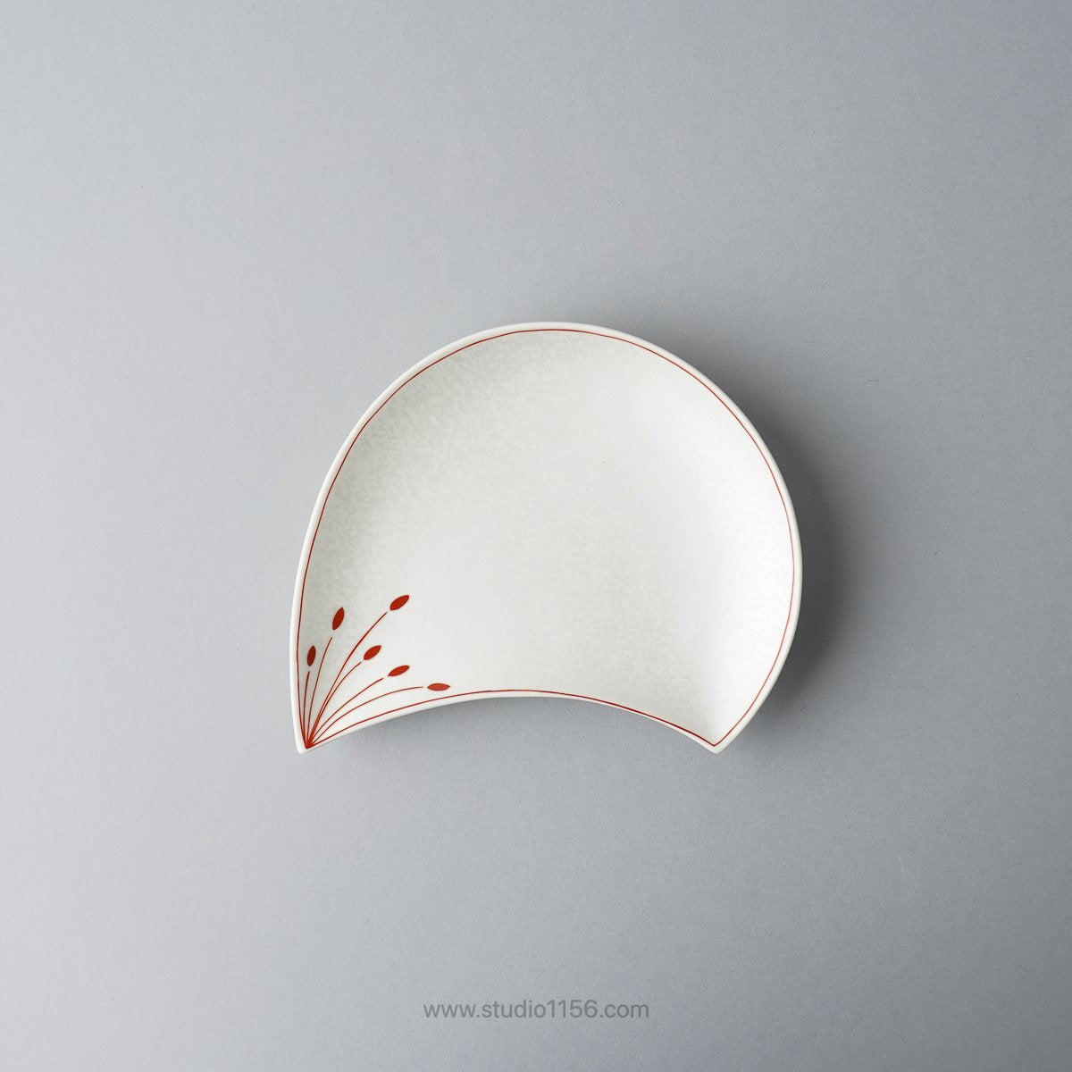 有田焼 梅花びら型 銘々皿 13.5cm 白 Kouraku Studio1156