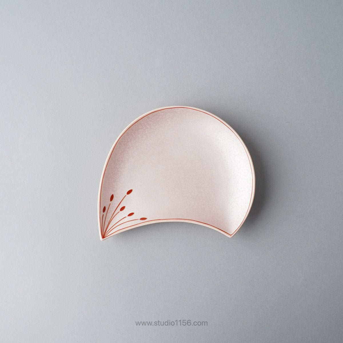 有田焼 梅花びら型 銘々皿 13.5cm ピンク Kouraku Studio1156