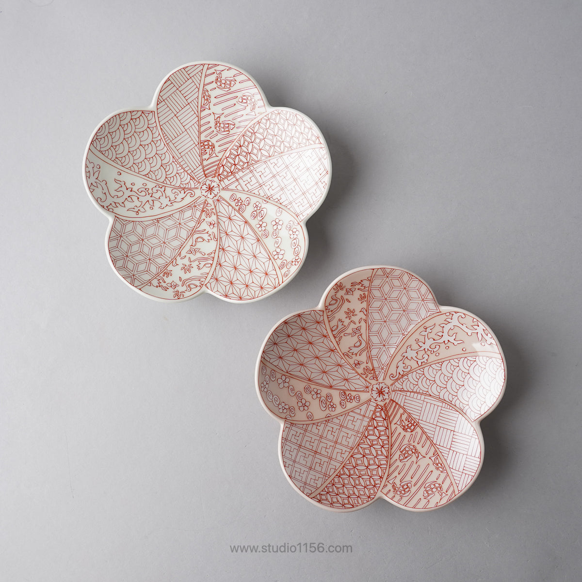 有田焼 梅形銘々皿 15cm Kouraku Studio1156