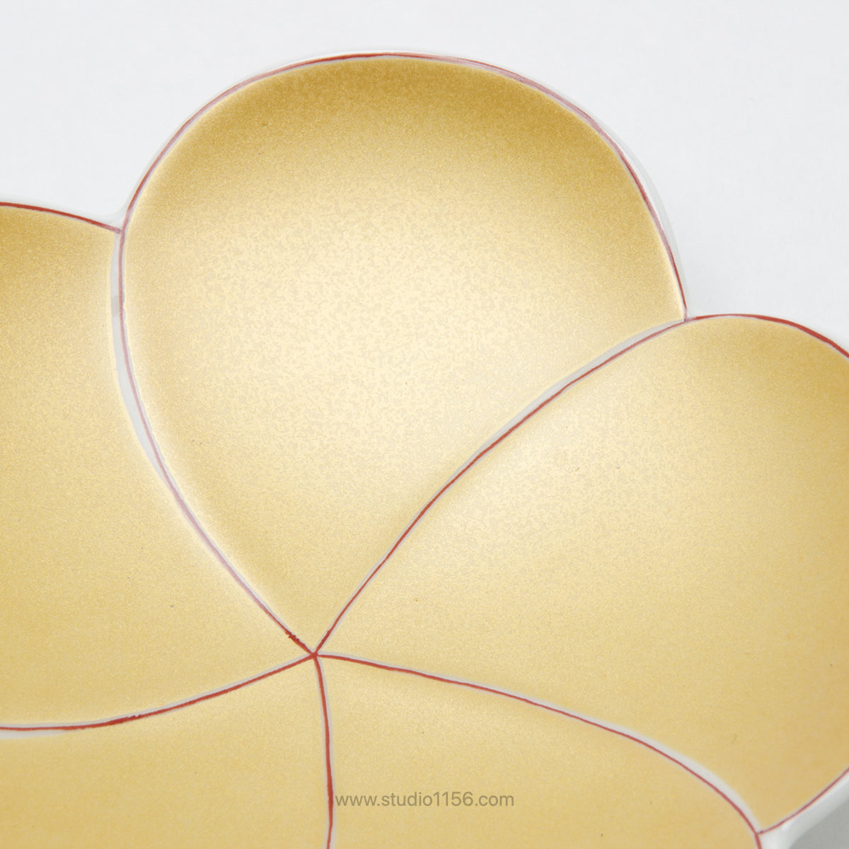 有田焼 梅形銘々皿 15cm Kouraku Studio1156