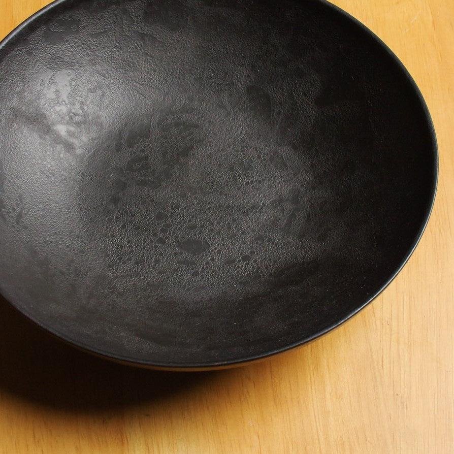 有田焼 frameボウル 18cm (黒泡化粧) Kichiemon Studio1156