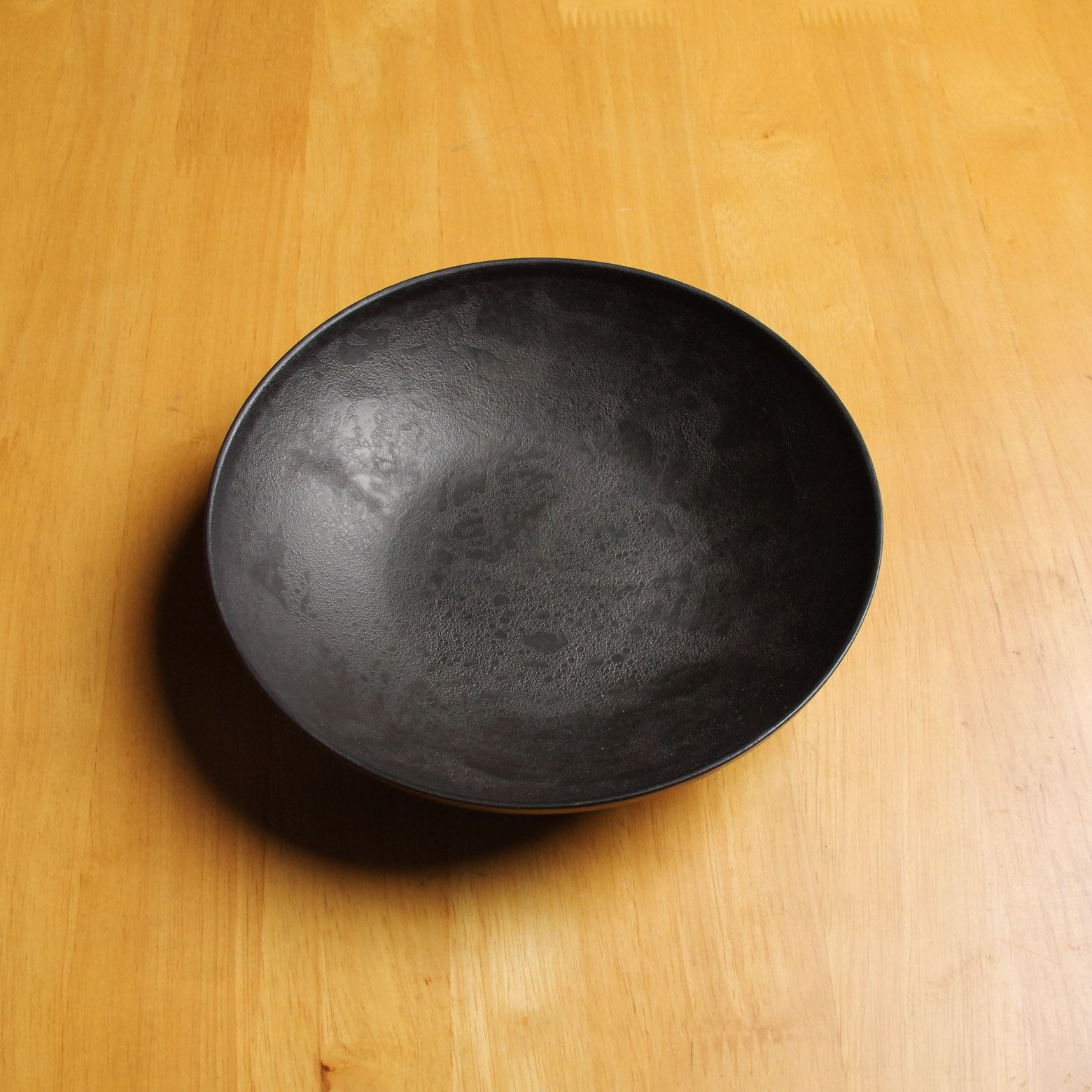 有田焼 frameボウル 18cm (黒泡化粧) Kichiemon Studio1156