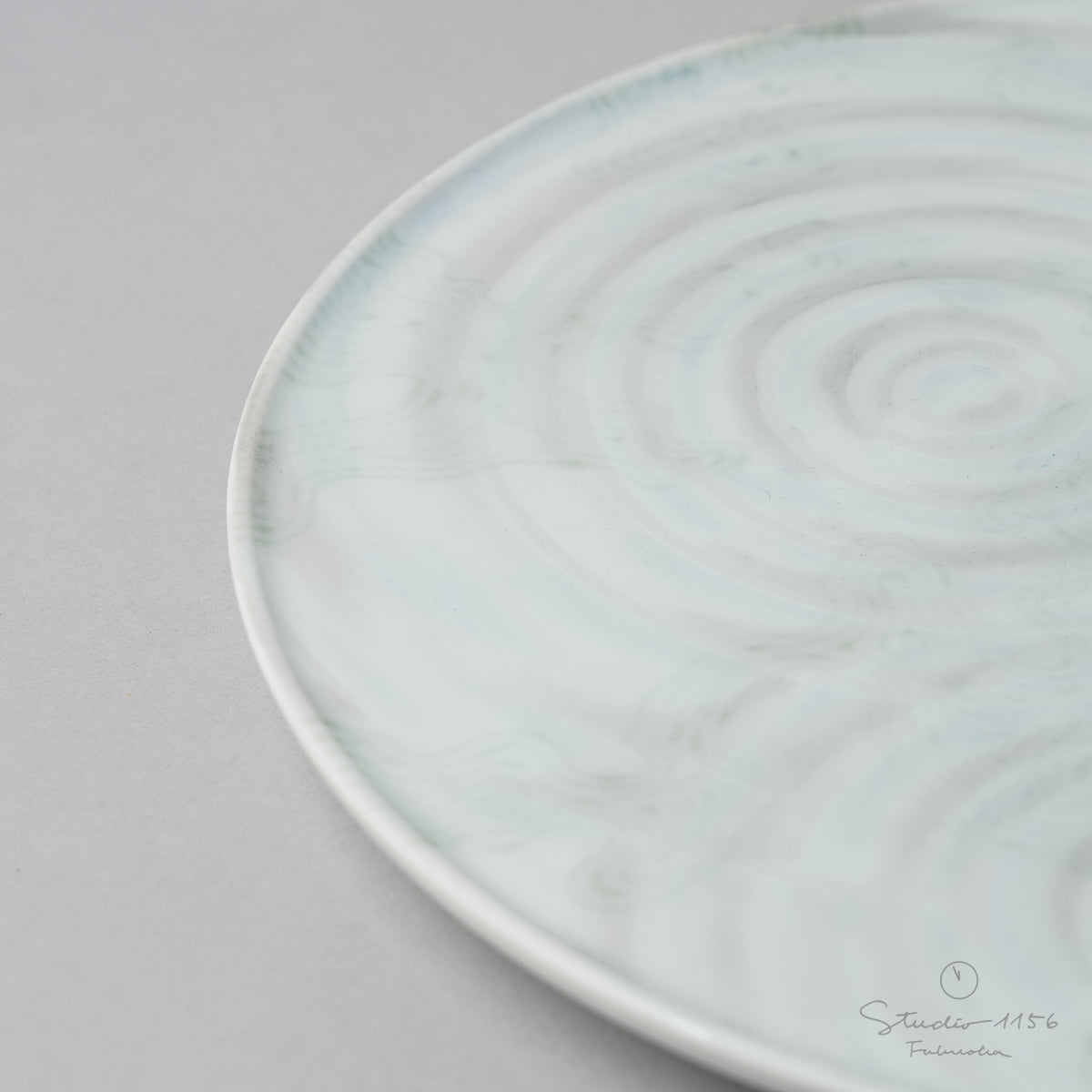 有田焼 釉彩光描 佳芳 プレート 23cm Kichiemon Studio1156