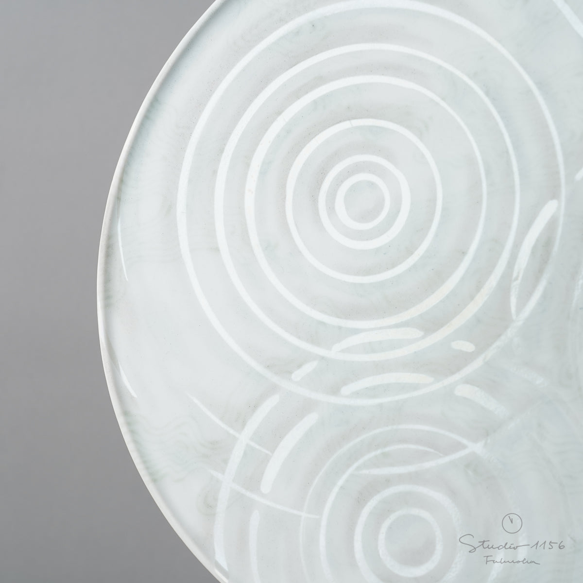 有田焼 釉彩光描 佳芳 プレート 23cm Kichiemon Studio1156