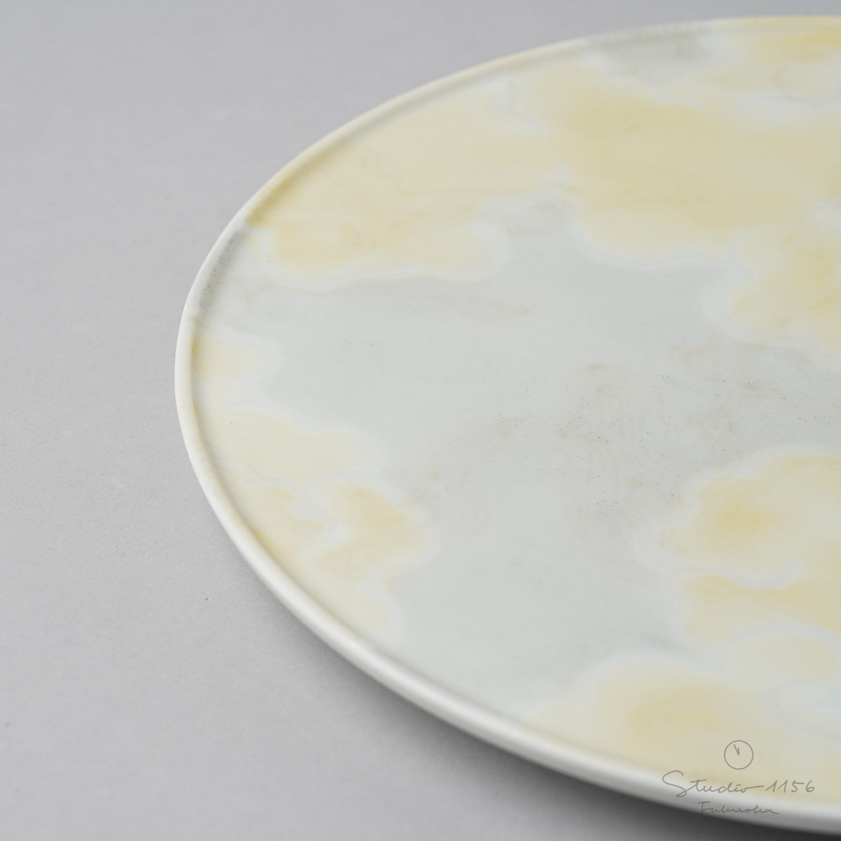 有田焼 釉彩光描 佳芳 プレート 23cm Kichiemon Studio1156