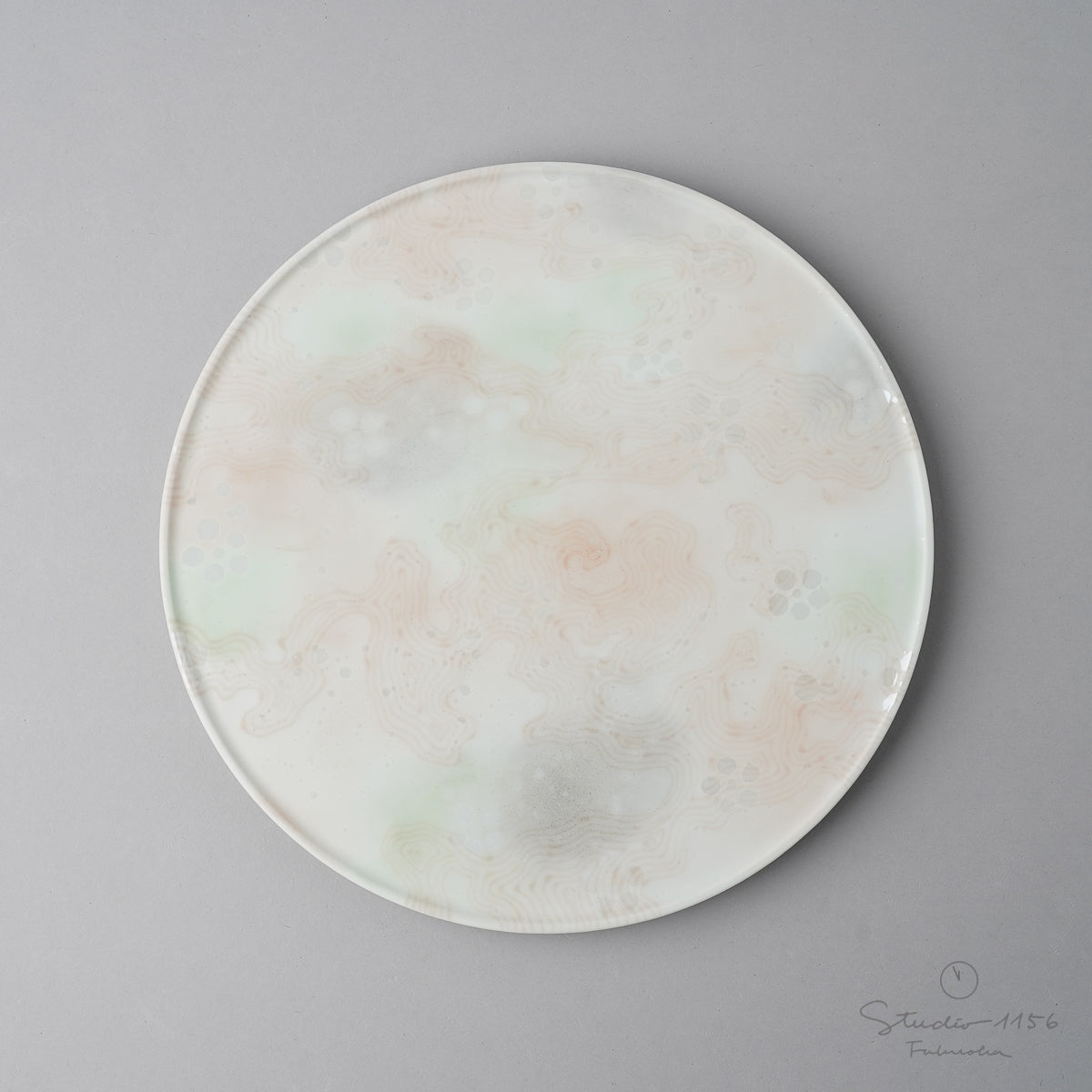 有田焼 釉彩光描 佳芳 プレート 23cm Flower Kichiemon Studio1156