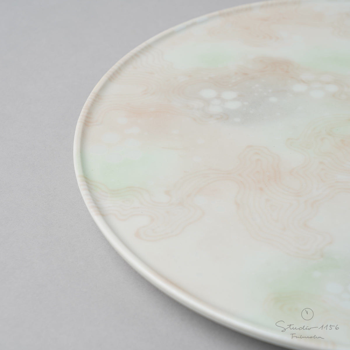 有田焼 釉彩光描 佳芳 プレート 23cm Kichiemon Studio1156