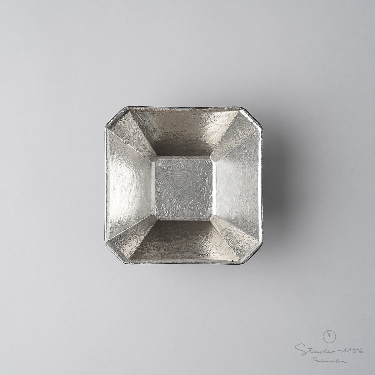 有田焼 隅切豆小鉢 9cm Kichiemon Studio1156