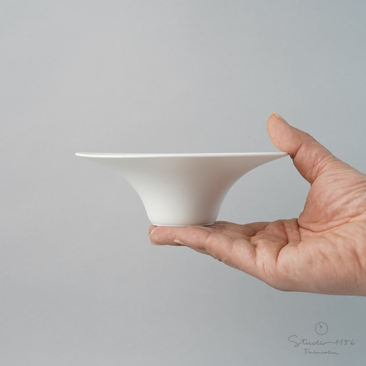 有田焼 ウェーブボウル 15.5cm Kanezen Studio1156