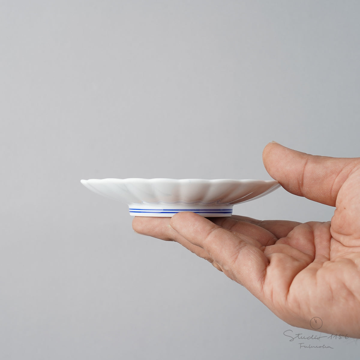 有田焼 染錦懐古伊万里 楕円小皿 11cm Kisen Studio1156