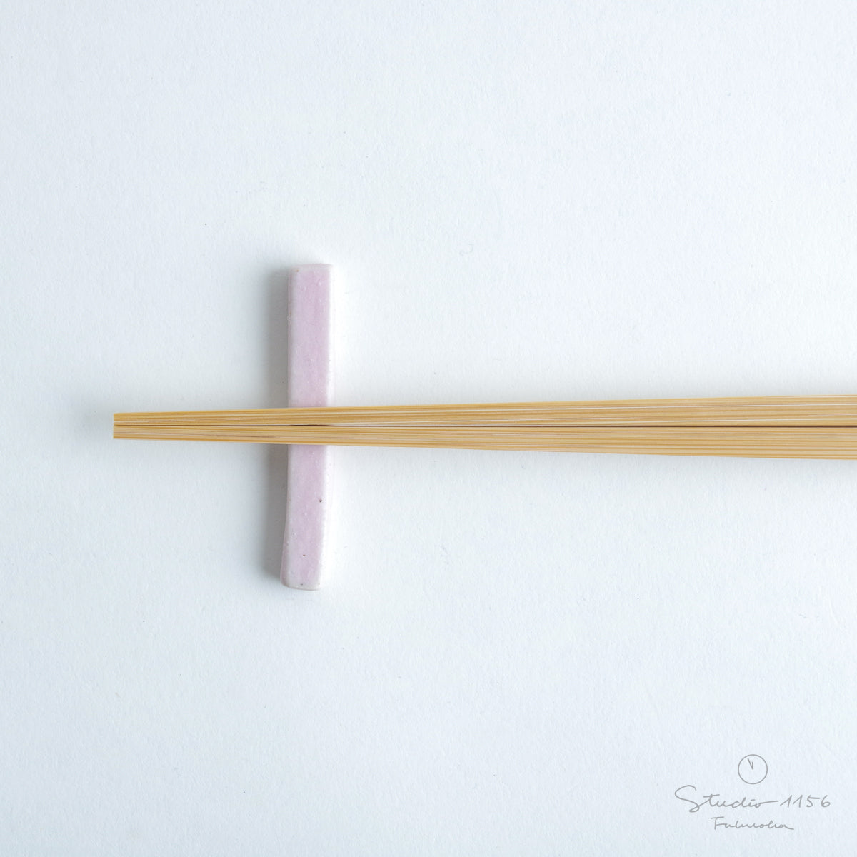 波佐見焼 JIYUシリーズ 箸置き 6cm 桜(さくら) nucca Studio1156