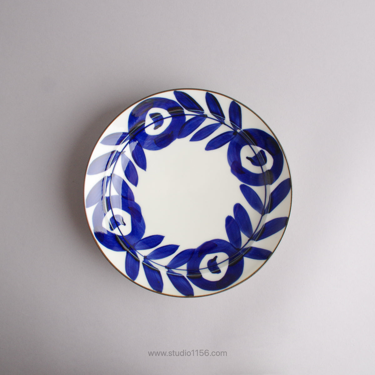 波佐見焼 焦がし呉須 六寸皿 中皿 20cm 木の葉 natural69 Studio1156