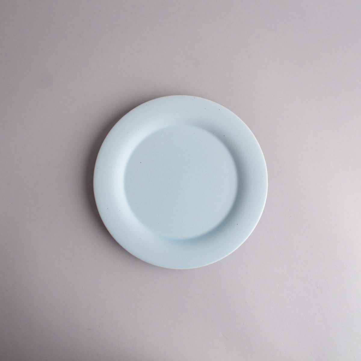 波佐見焼 JIYUシリーズ リムプレート(M) 19cm 金春(こんぱる) nucca Studio1156