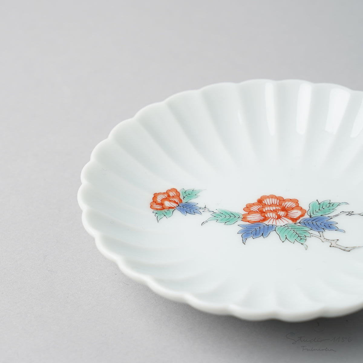 有田焼 柿右エ門写 菊型小皿 10.5cm Ojiyama Studio1156