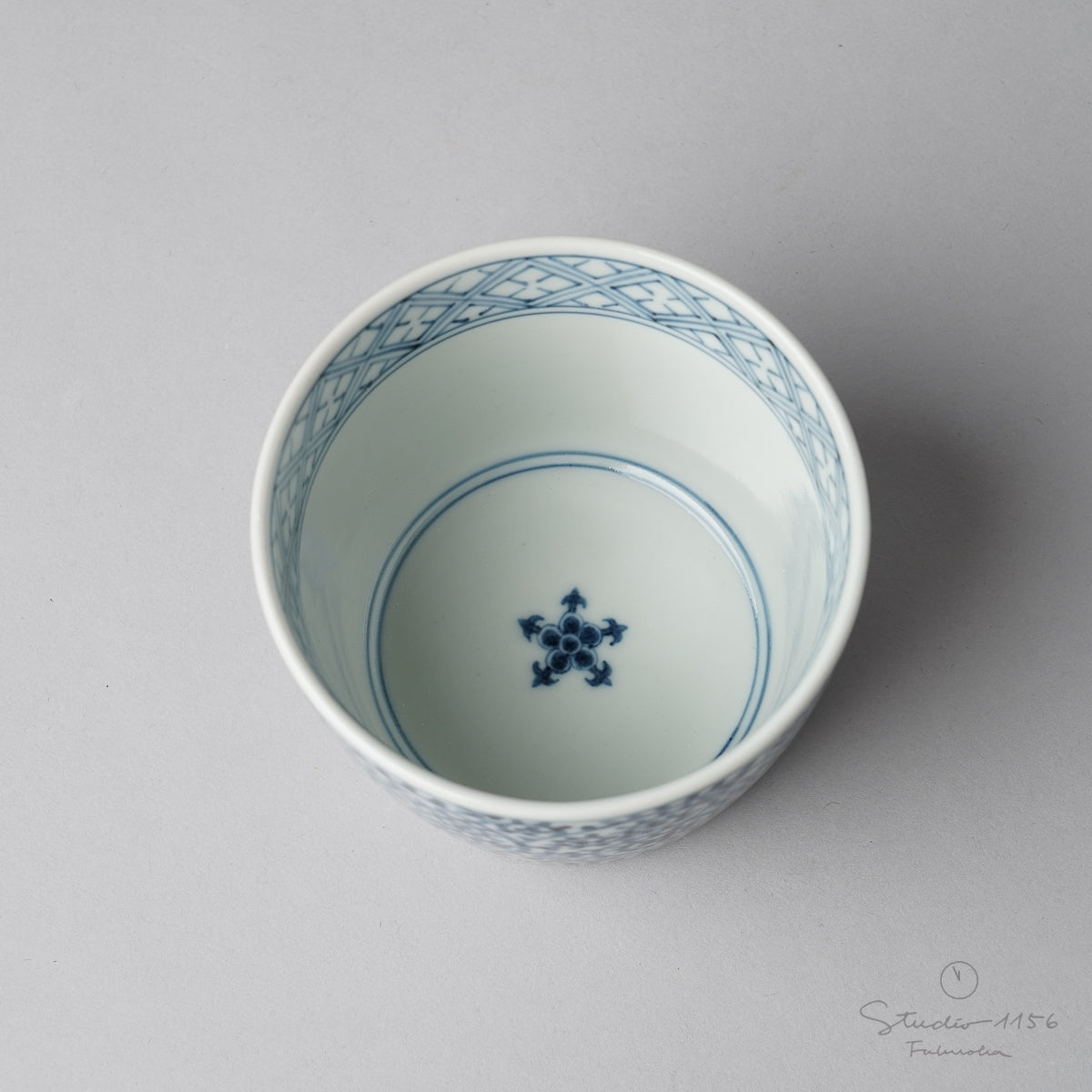 有田焼 染付 蛸唐草紋 そば猪口(大) 220ml Riso Studio1156