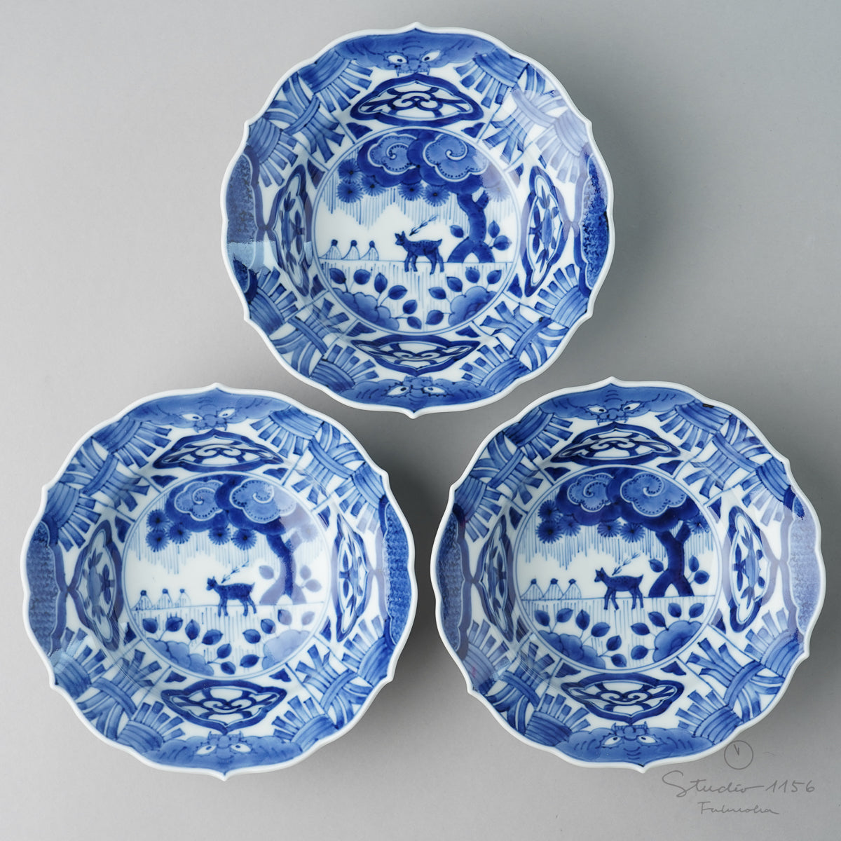 有田焼 古染付 鹿絵芙蓉手輪花 向付 14.5cm Riso Studio1156