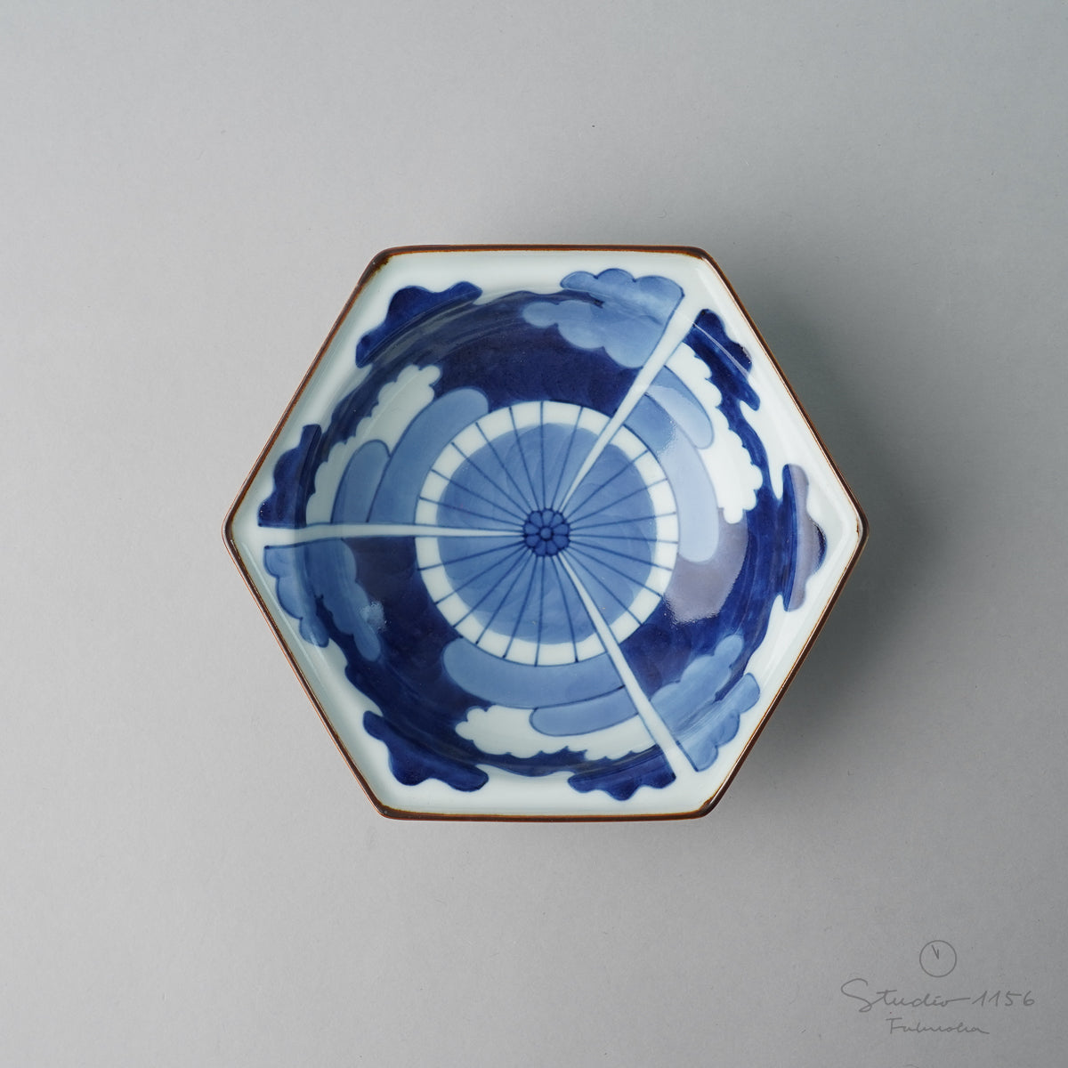 有田焼 染付 傘絵六角鉢 15.5cm Default Title Riso Studio1156