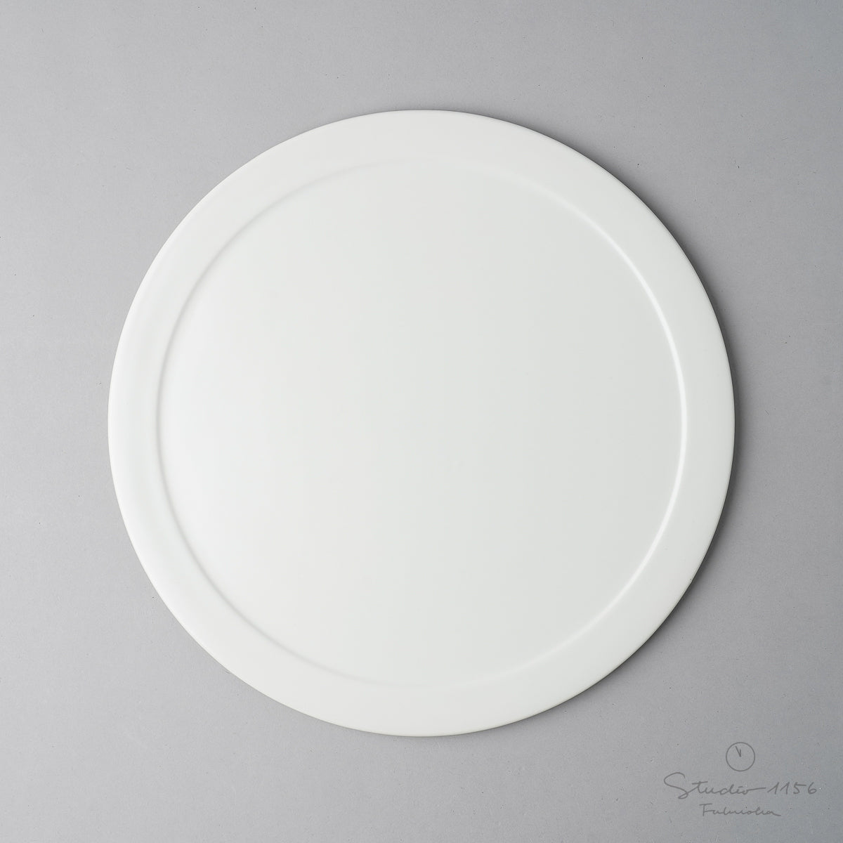 波佐見焼 フラットプレート w/ Rim 25.5cm AHJ 白マット ARITA HASAMI JAPAN Studio1156