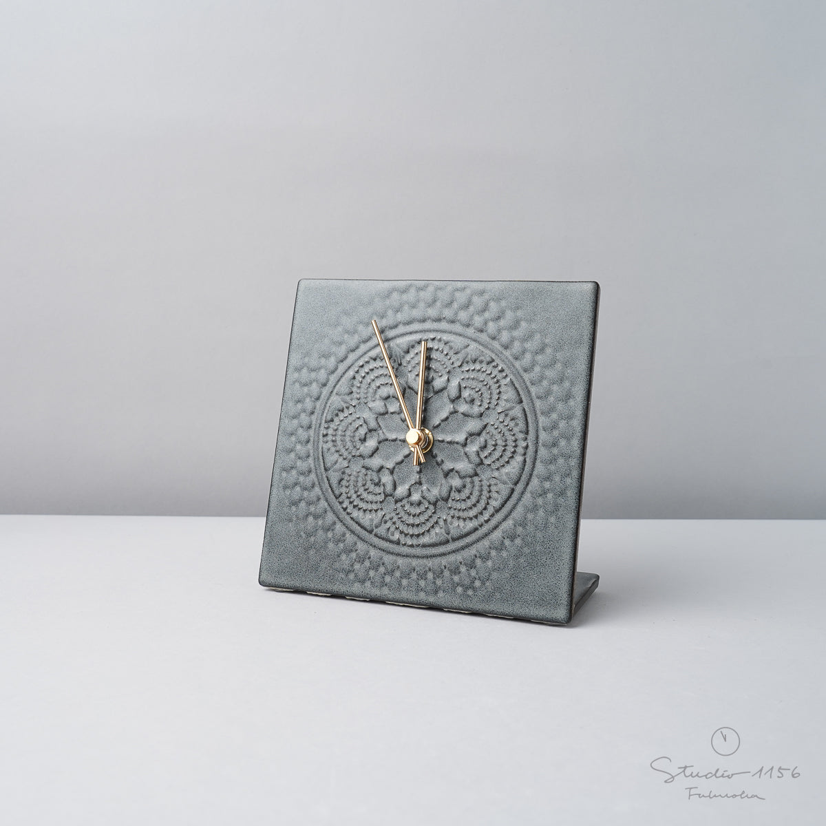 美濃焼 LACE TILE CLOCK 陶器時計 置き時計 電池付 ブラック(LTC-4) SUGY Studio1156