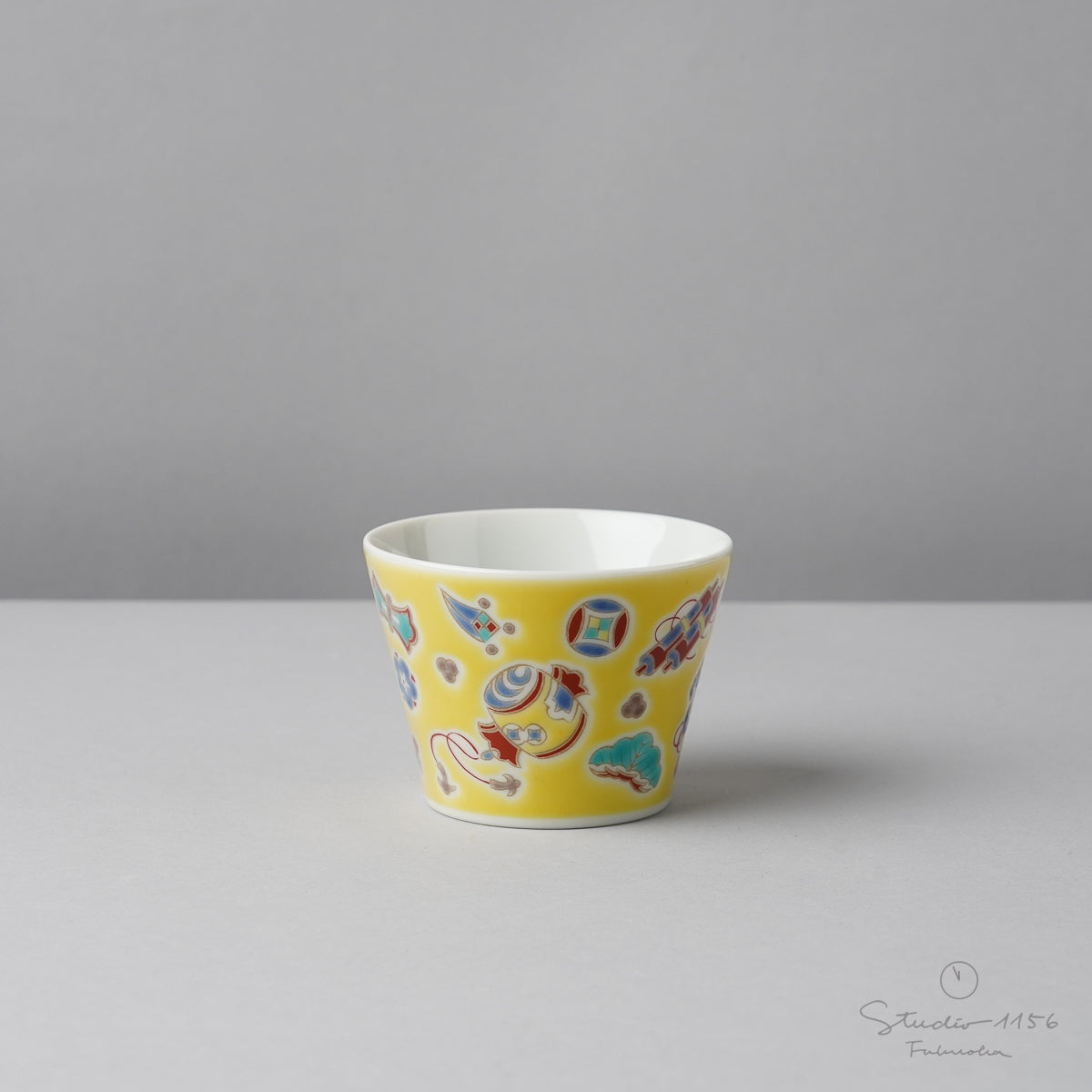 九谷焼 十趣杯 ぐい呑みカップ 150ml 黄交趾 Seikou Studio1156