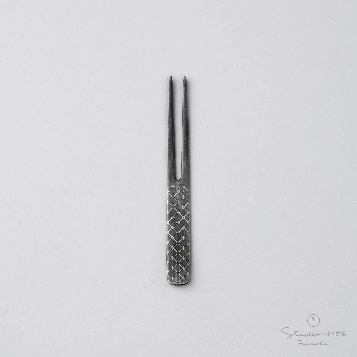 新潟燕カトラリー かんざし ピックフォーク 和柄ブラック 9cm 花菱(はなびし) Todai Studio1156