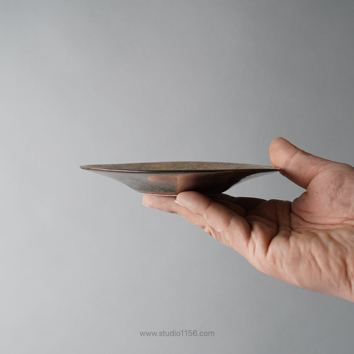 有田焼 平皿 凹プレート(S) 15cm Touetsu Studio1156