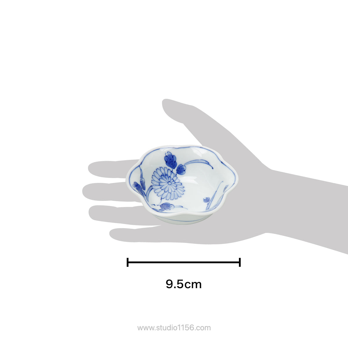 波佐見焼 染付 菊割図 花型小鉢(小) 9.5cm Takayama Studio1156