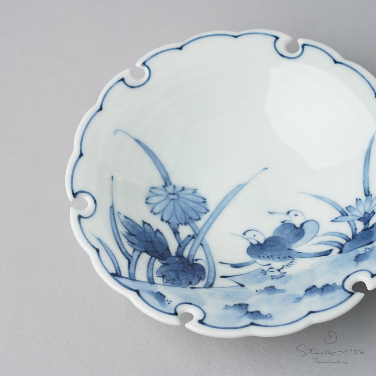 波佐見焼 染付花鳥草花 雪輪小皿 11cm Takayama Studio1156