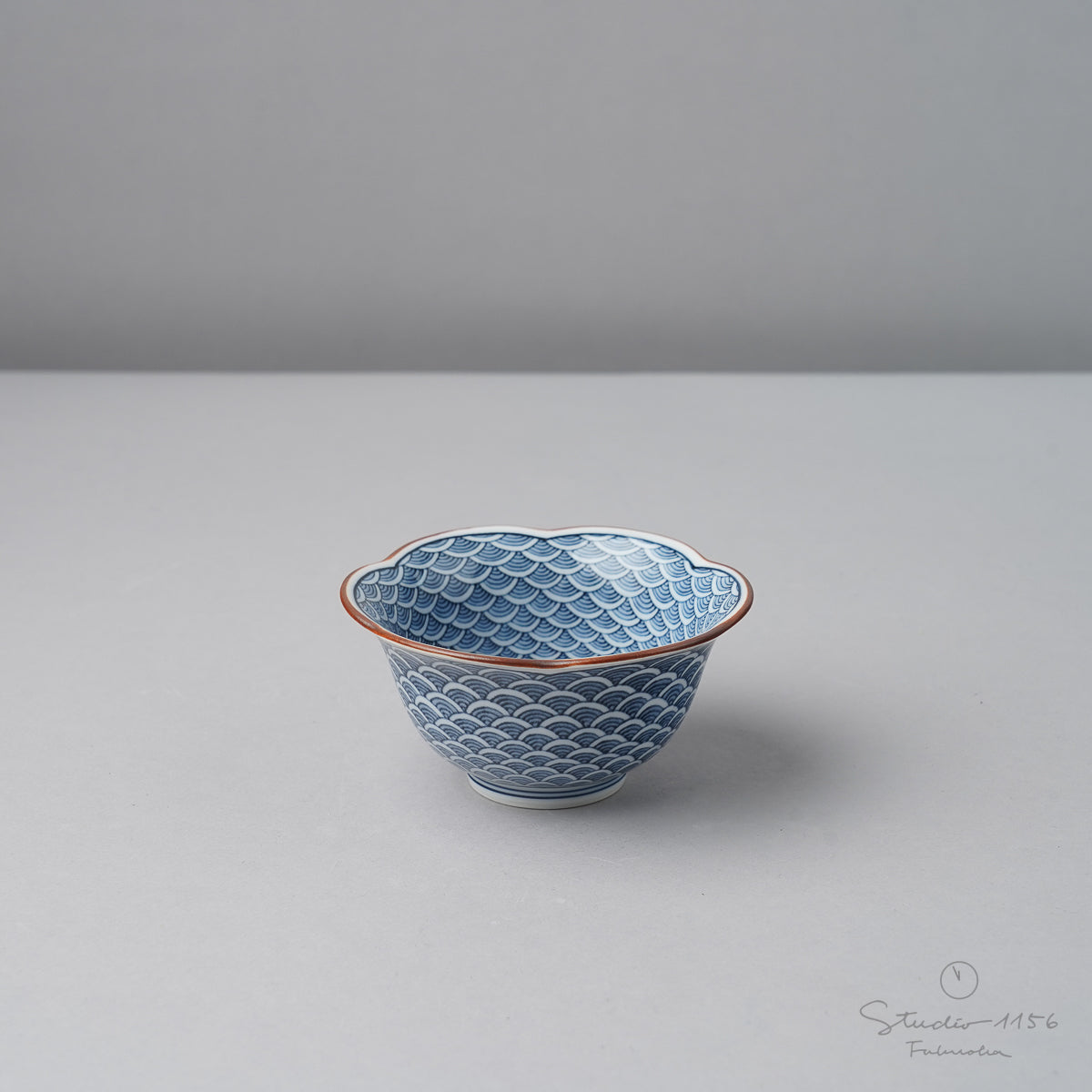 波佐見焼 染付 六方花型小鉢 9cm 青海波紋 Takayama Studio1156