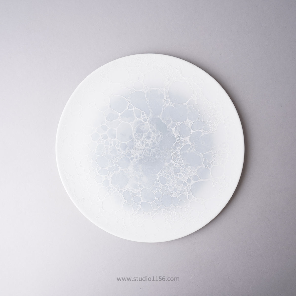 有田焼 泡シリーズ ラウンドプレート 26cm グレー Yamahei Studio1156