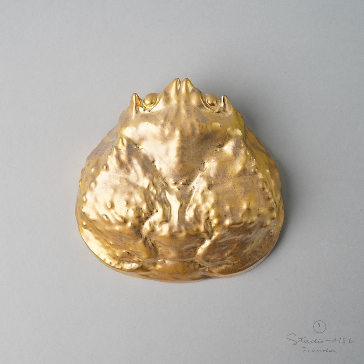 有田焼 蟹甲羅型皿 13cm 金彩 Zuiho Studio1156