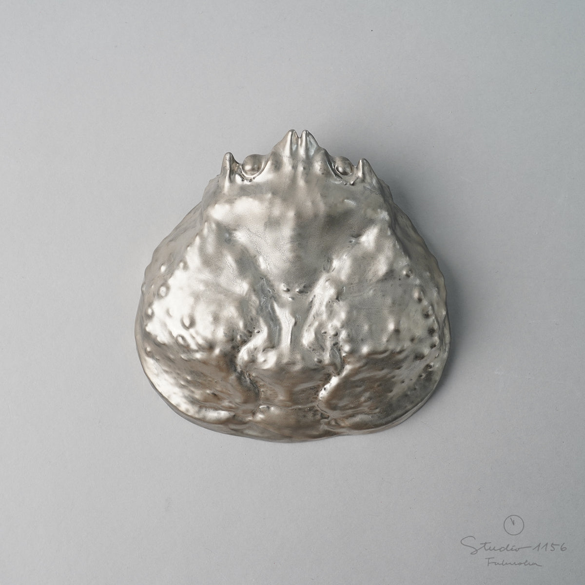 有田焼 蟹甲羅型皿 13cm 銀彩 Zuiho Studio1156