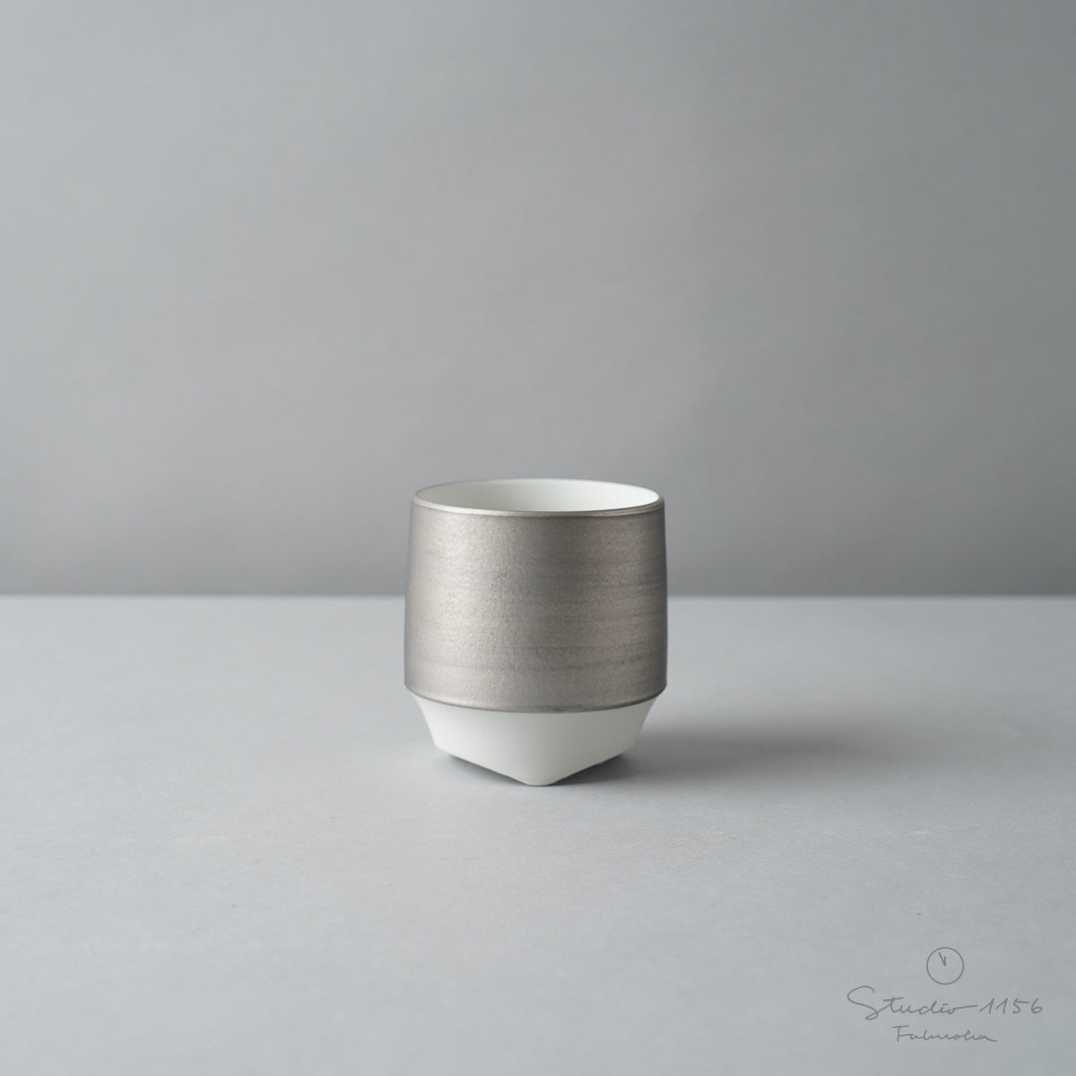 有田焼 Luxury 香酒盃 (S) フリーカップ 130ml プラチナ Zuiho Studio1156