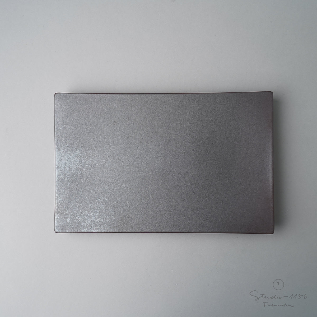 有田焼 高台長角皿 25cm 鉄釉 Zuiho Studio1156