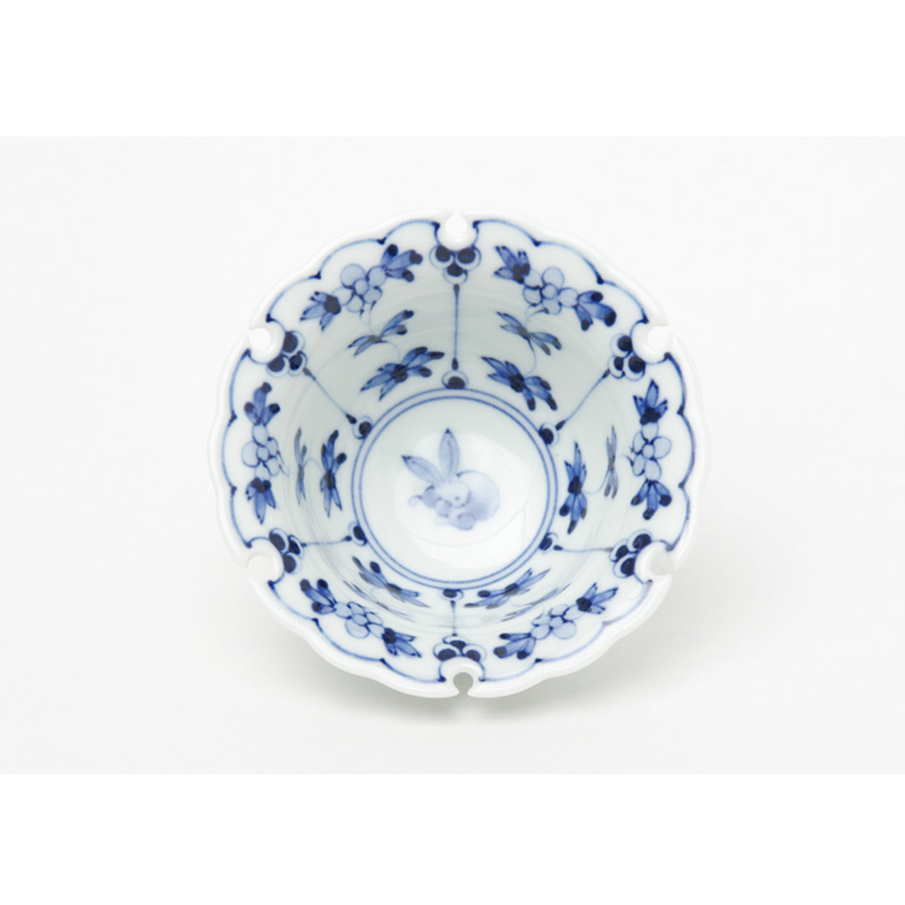 波佐見焼 染付 割草花兎紋 雪輪小付 9.5cm Takayama Studio1156