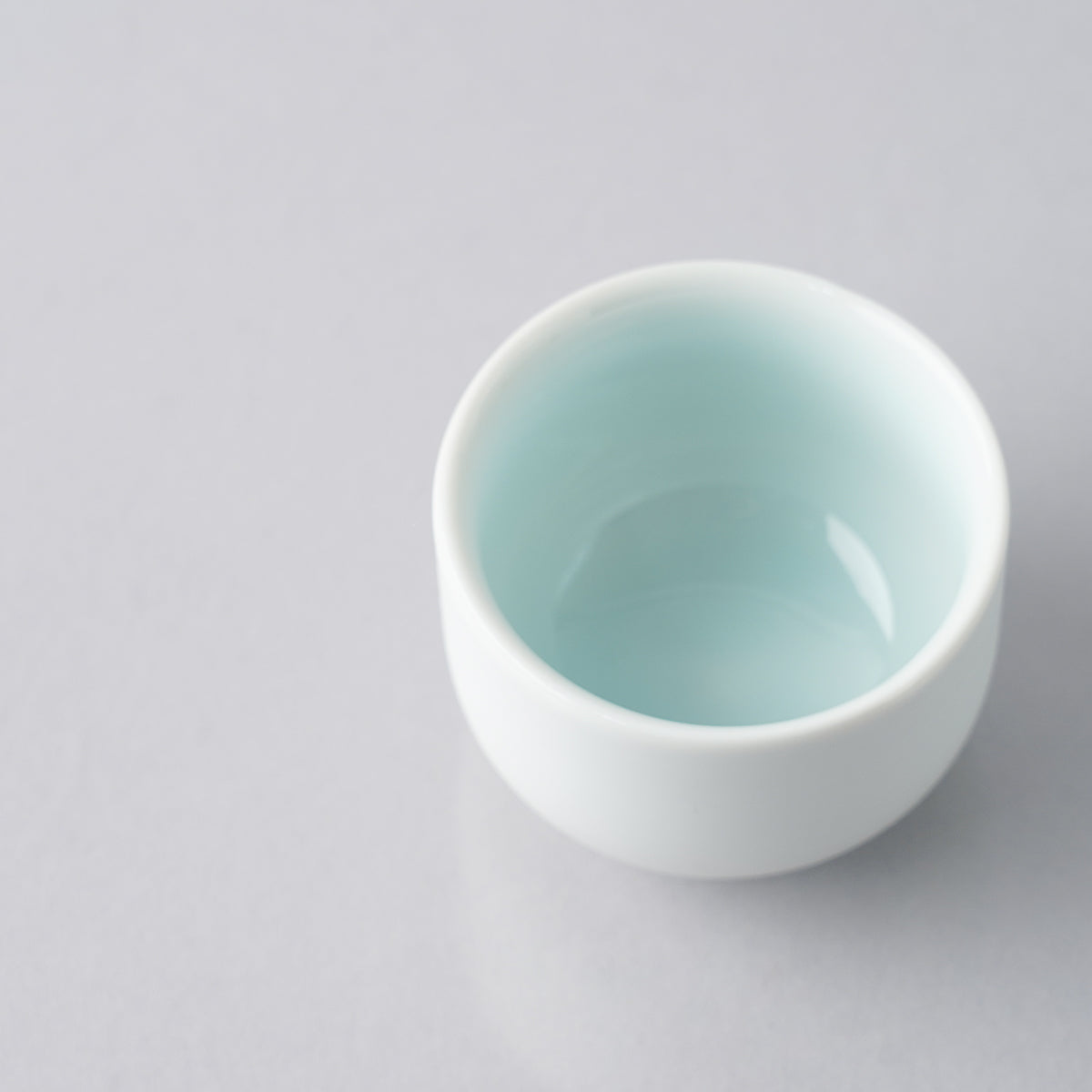 有田焼 外刷毛内青白磁 酒器揃(徳利と盃) ARITA PORCELAIN LAB Studio1156