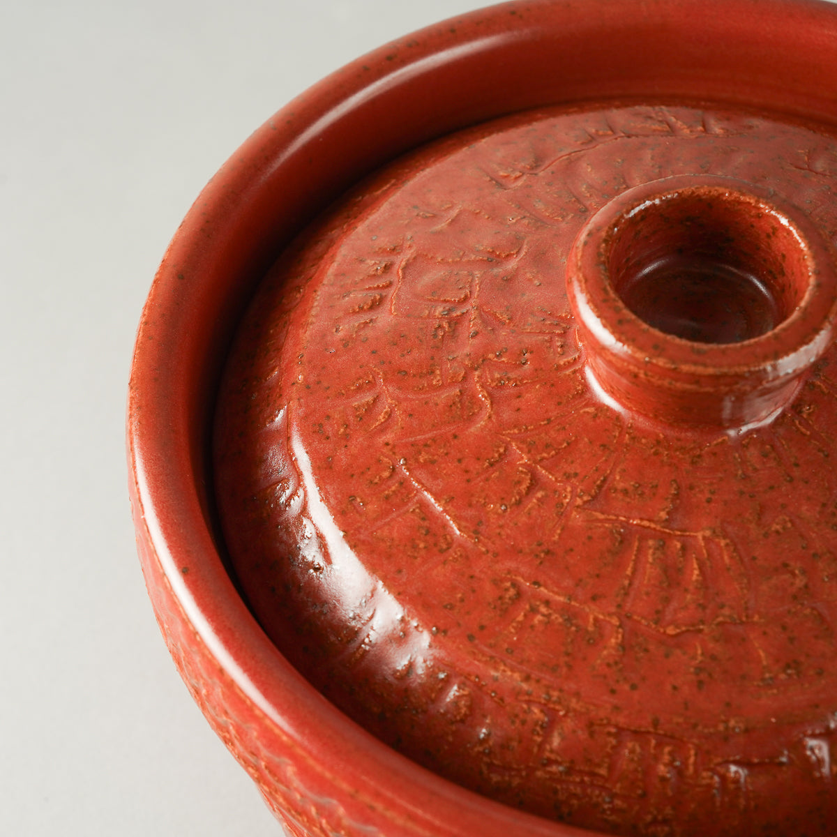 有田焼 飛び鉋彫 ご飯土鍋 三合炊 [オーブン直火対応] Anraku Studio1156