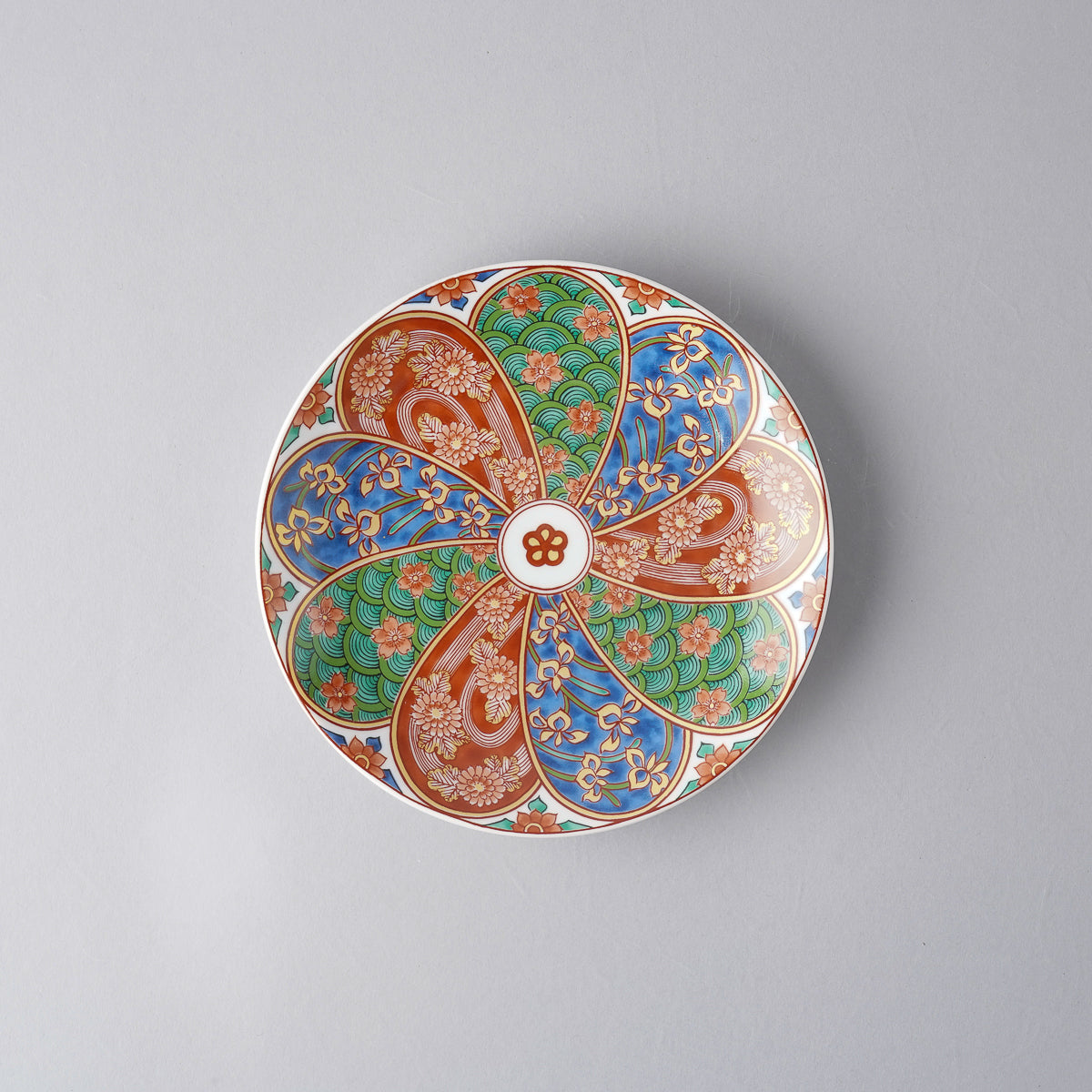 波佐見焼 古伊万里様式 小皿 14.5cm [AHJ] 菊割紋 ARITA HASAMI JAPAN Studio1156