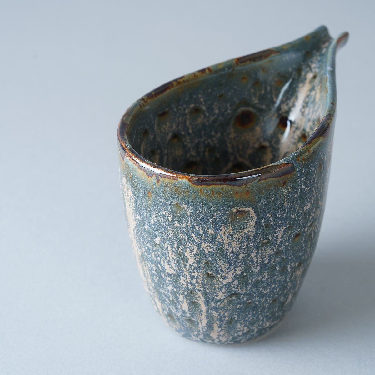 波佐見焼 孔雀釉 片口酒器/ぐい呑 (250ml / 80ml) Chojuro Studio1156